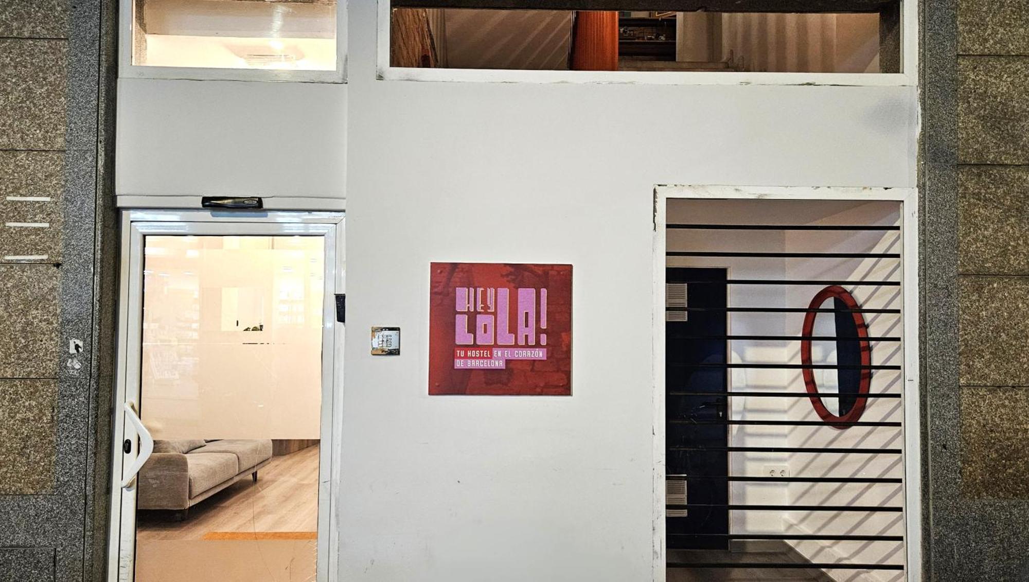 Heylola! Hostel Barcelona Exterior photo